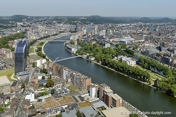 Liège - passerelle sur la Meuse